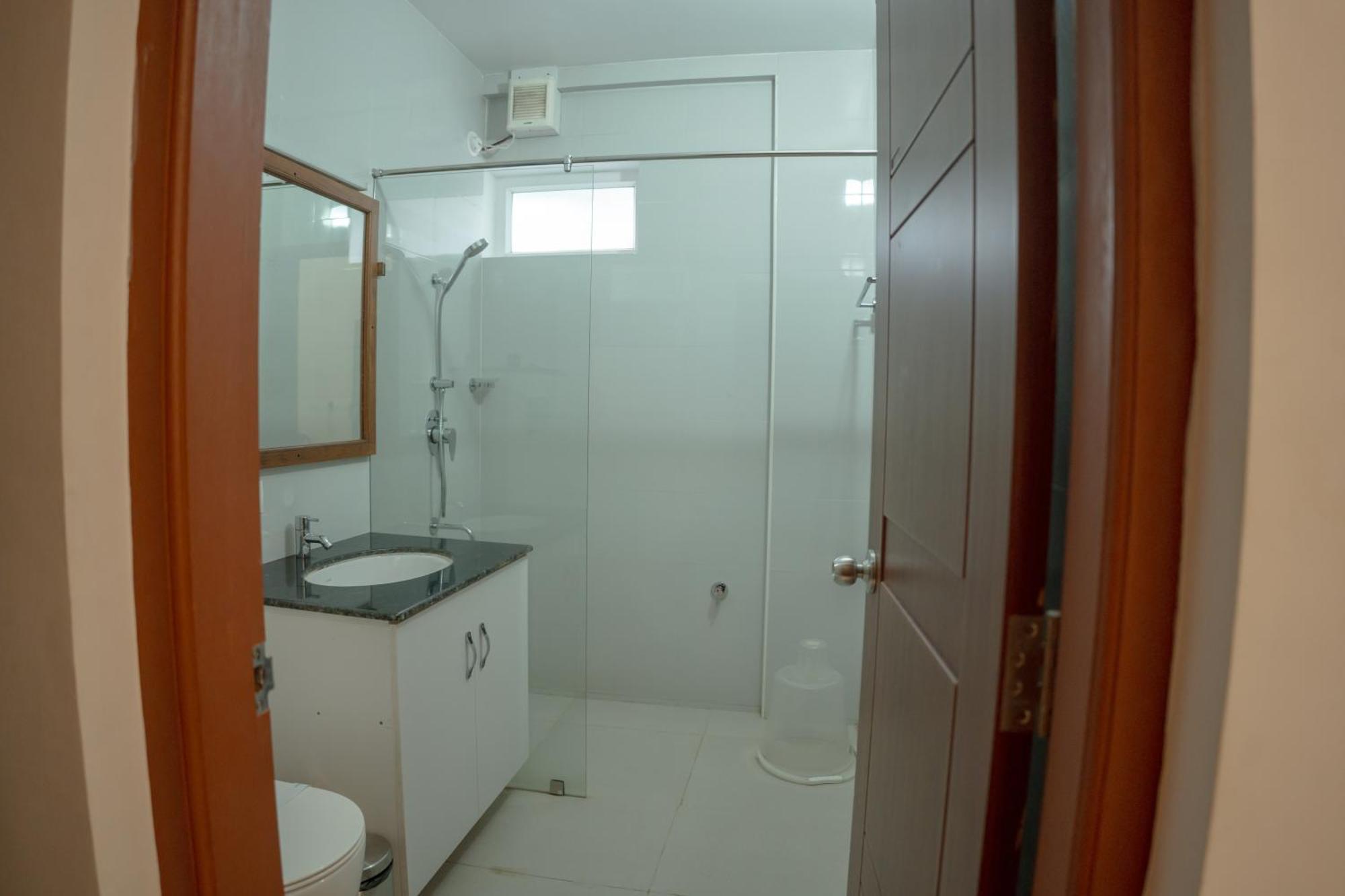 Daffodils Luxury Airport Suites Kochi Εξωτερικό φωτογραφία